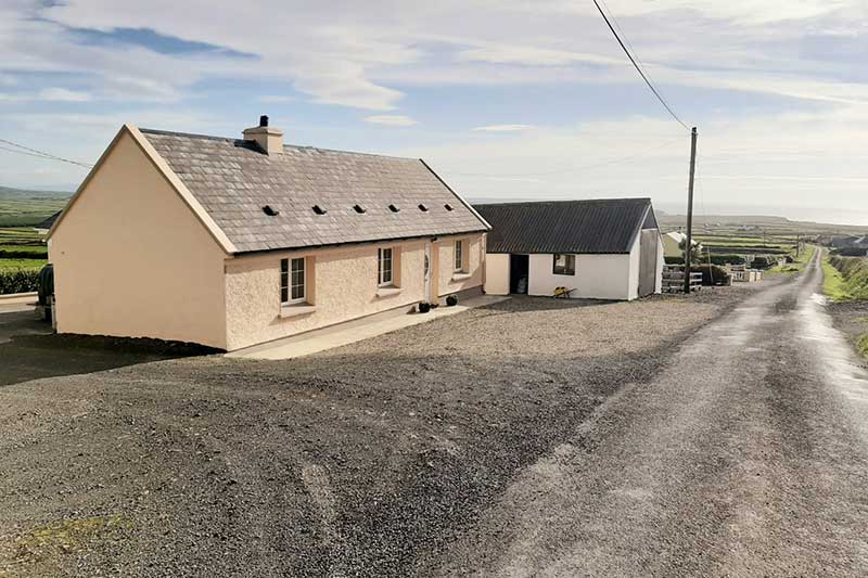 Hilltop B&B Accommodation - Self Catering Cottage