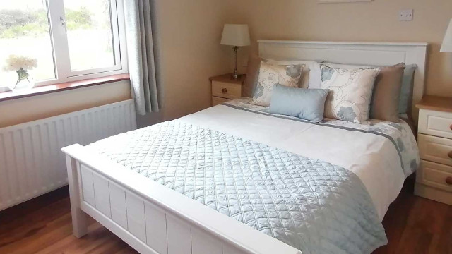 Hilltop B&B Accommodation - Superior Room